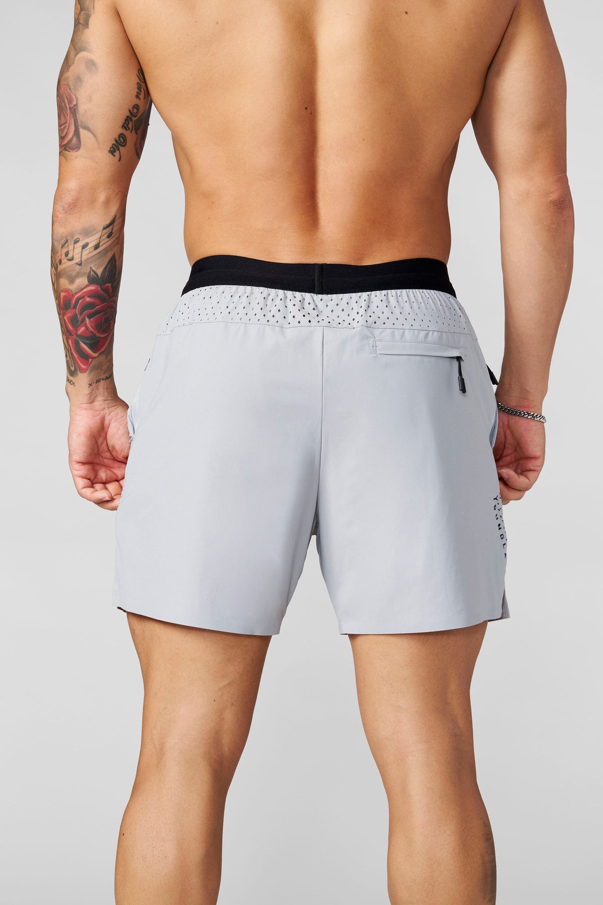 1054 - AeroVent Compression Shorts