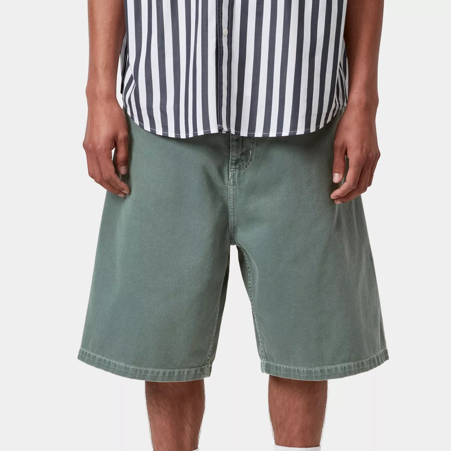 Carhartt WIP Brandon Short: Velvet Green stone dyed