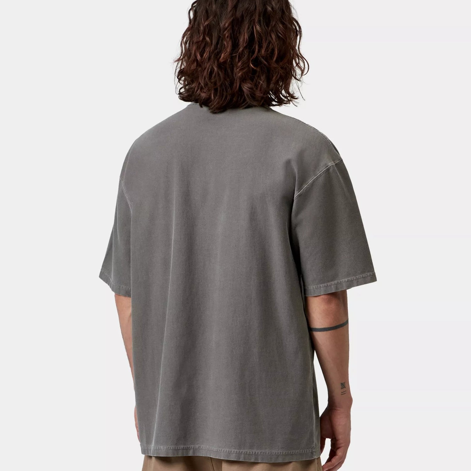 Carhartt WIP S/S Loose Pocket T-Shirt: Black garment dyed