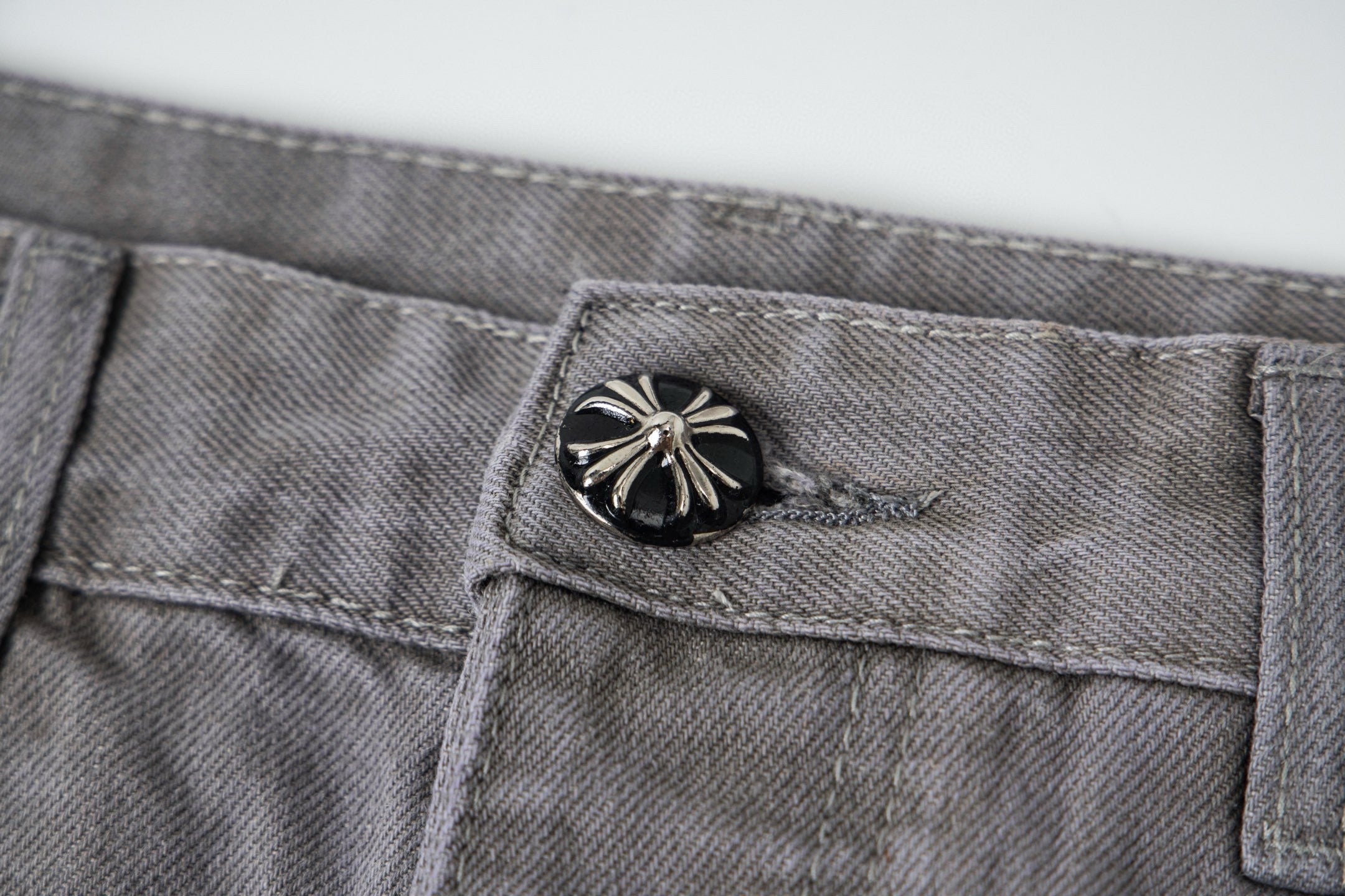 Chrome Hearts NEW Pants 825